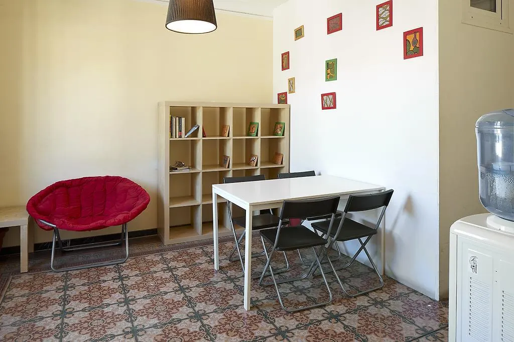 Blue Hostel Barcelona Guest house